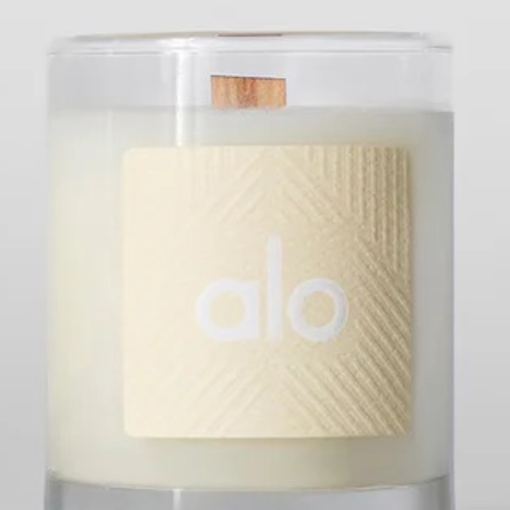 Alo Signature Candle - 2oz. NIB